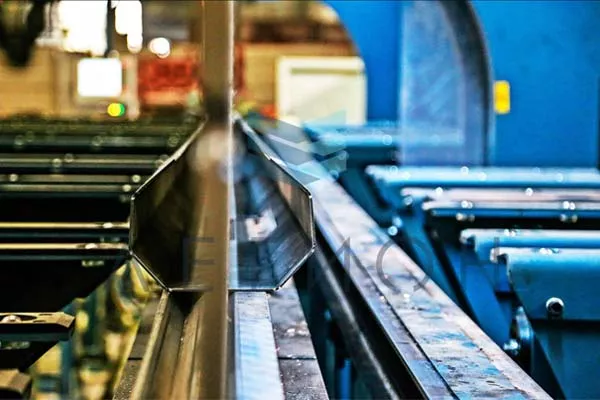 Производство опор освещения: этапы и технология